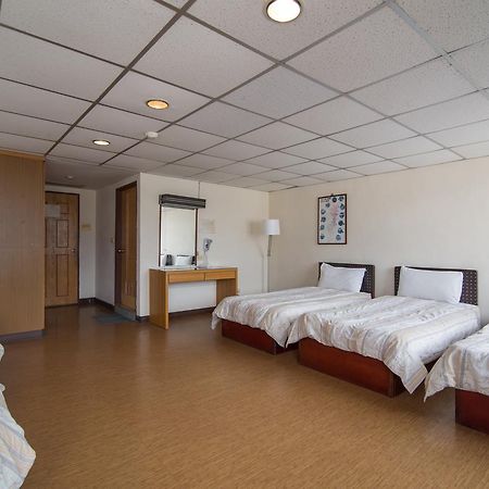 Hualien Youth Apartment ภายนอก รูปภาพ